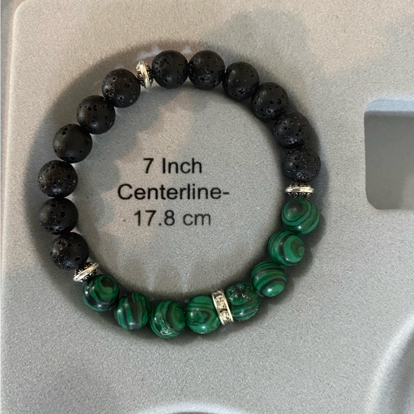 handmade Jewelry - 8mm Natural Stone Green and Black beaded bracelet size 7 inches